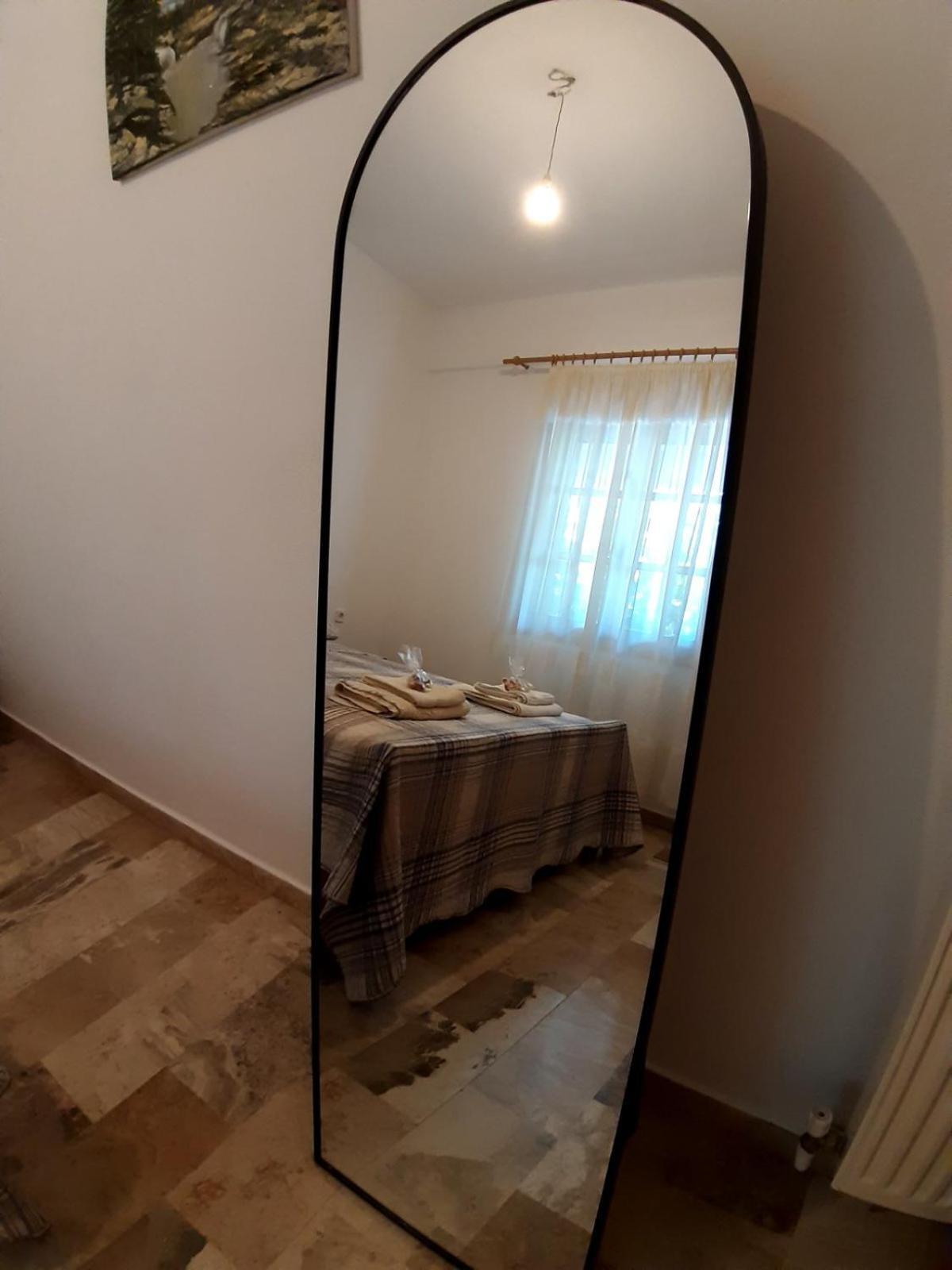 Glyfada's Family Apartment *